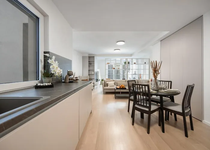 Lam Cream Old Town Balcony & Ac Apartament