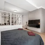 Lam Cream Old Town Balcony & Ac Апартаменты *