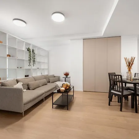 Lam Cream Old Town Balcony & Ac